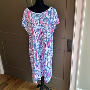 NWT Short Sleeve Marlowe Dress - XL - Pop Up Red Right Return